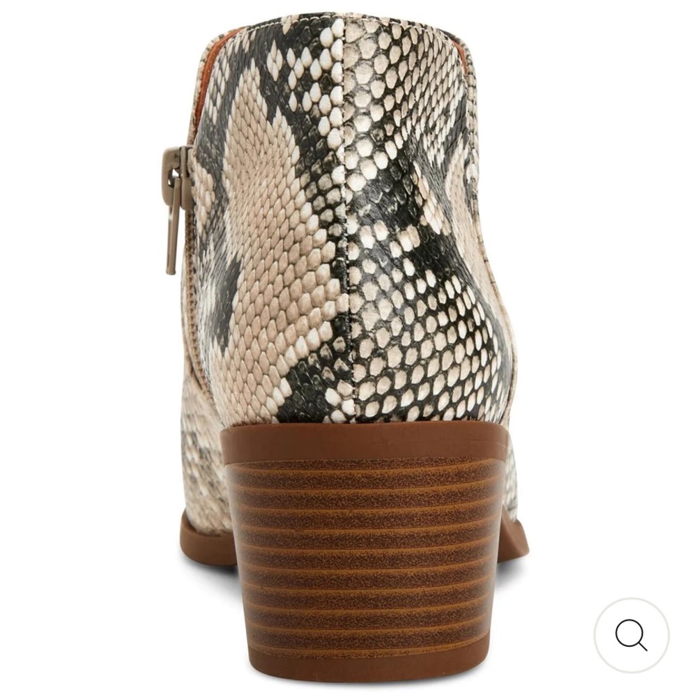 Style & Co. snakeskin booties New - Picture 3 of 4